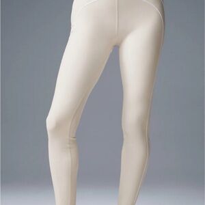 LIMITED EDITION ALO airbrush high waist Soft Beige Leggings.